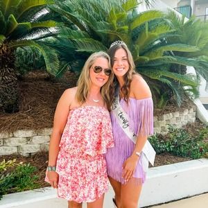 Meet your Posher, Amy